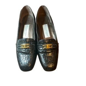 Etienne Aigner Valentine black leather shoes size 7M.